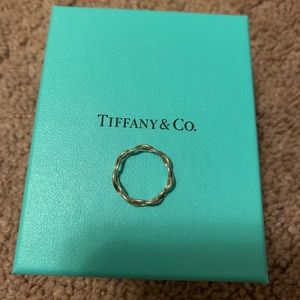Tiffany & Co Sterling Silver Infinity Ring Sz 5